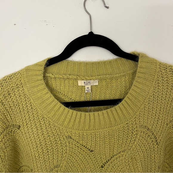 Kori American Plus Xl green mustard yellow oversized cable knit sweater - Picture 2 of 10
